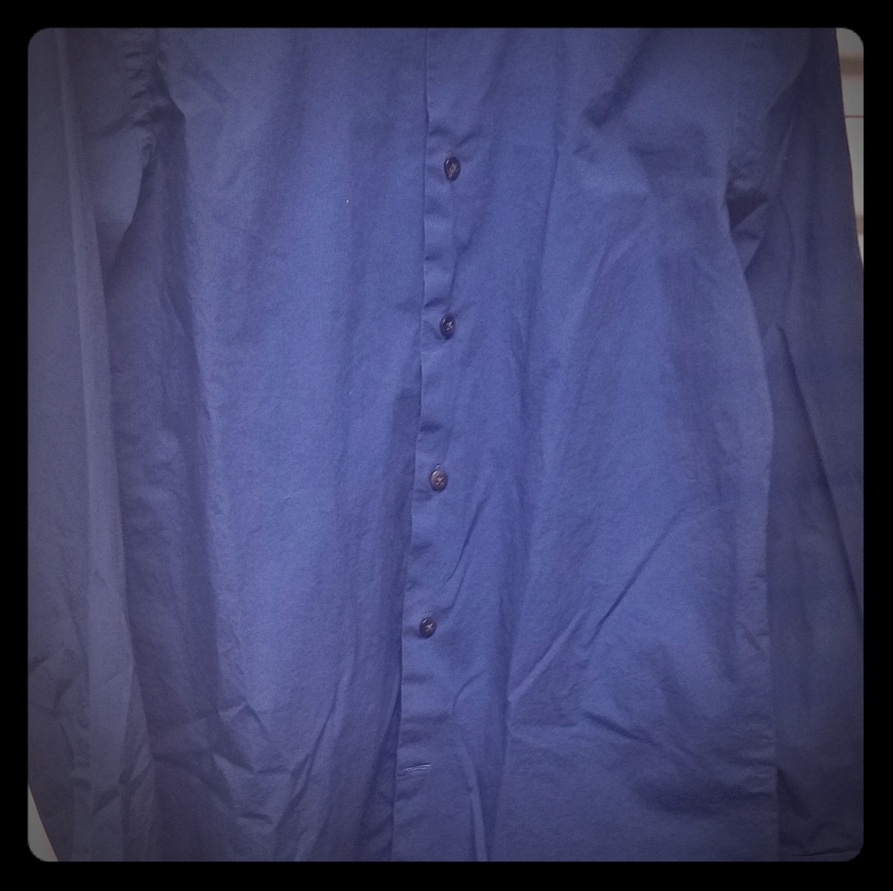 Men's long sleeve button down shirt